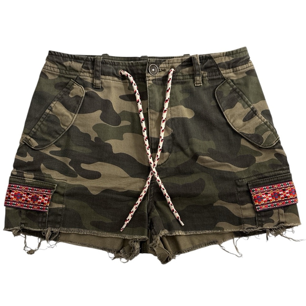 ZARA Woman Premium Denim Camouflage Cargo Shorts – Size 2